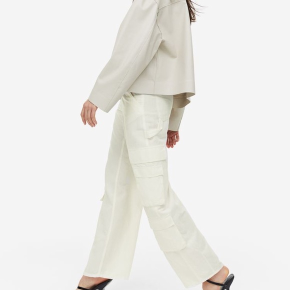 NWT H&M Women’s Wide leg High Waisted Cargo Trousers - Picture 3 of 11